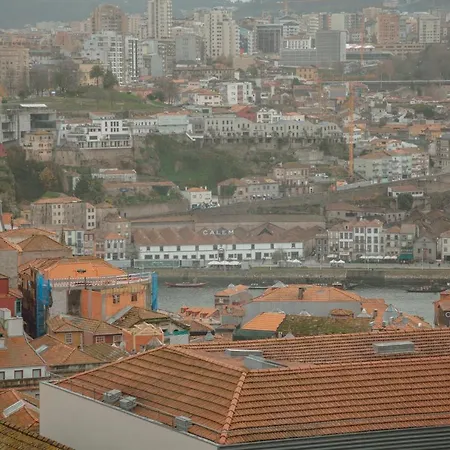 Downtown Clerigos With View By Homing Apartment Porto